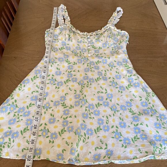Zara Ivory Yellow Blue Floral Smocked Ruffle Printed Satin Mini Dress Size M - Picture 10 of 11